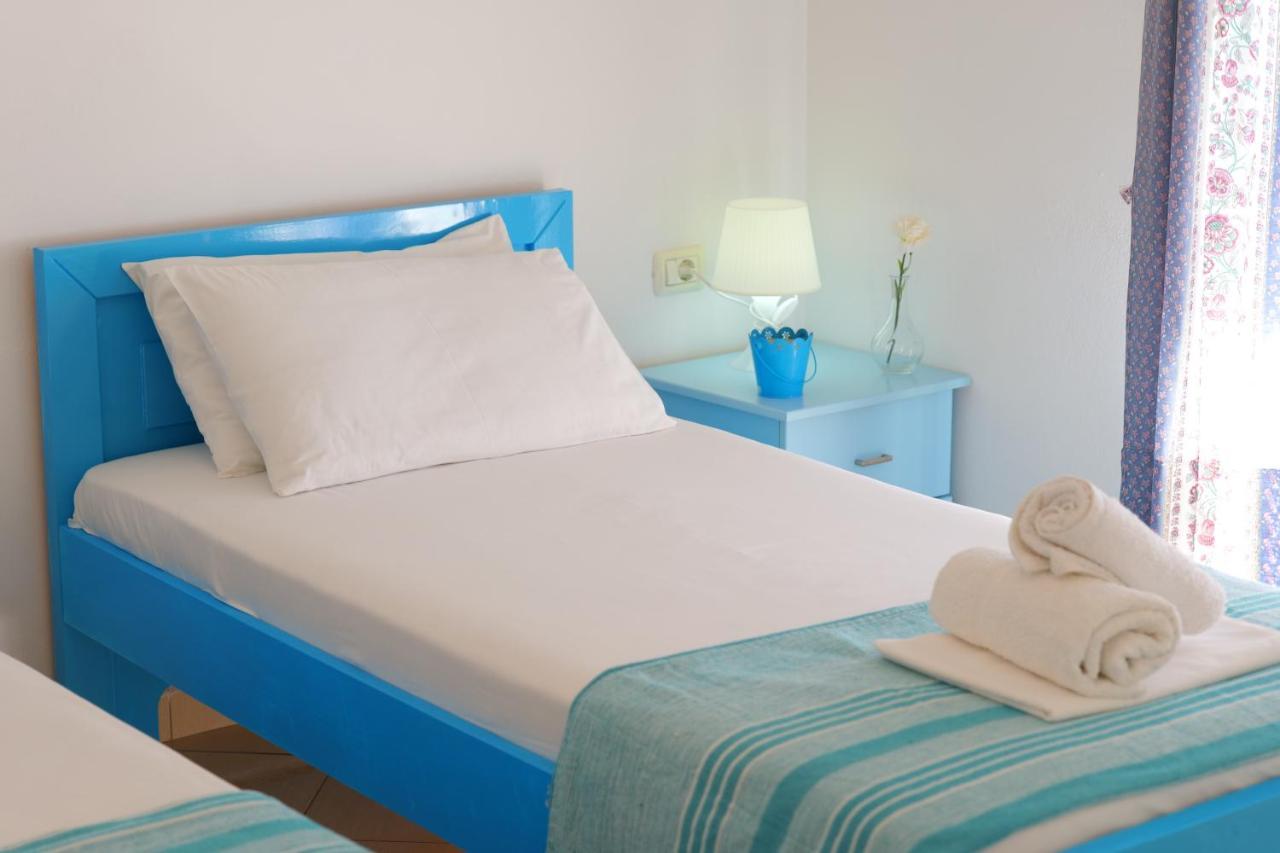 Hotel Two Mermaids Ksamil Bagian luar foto