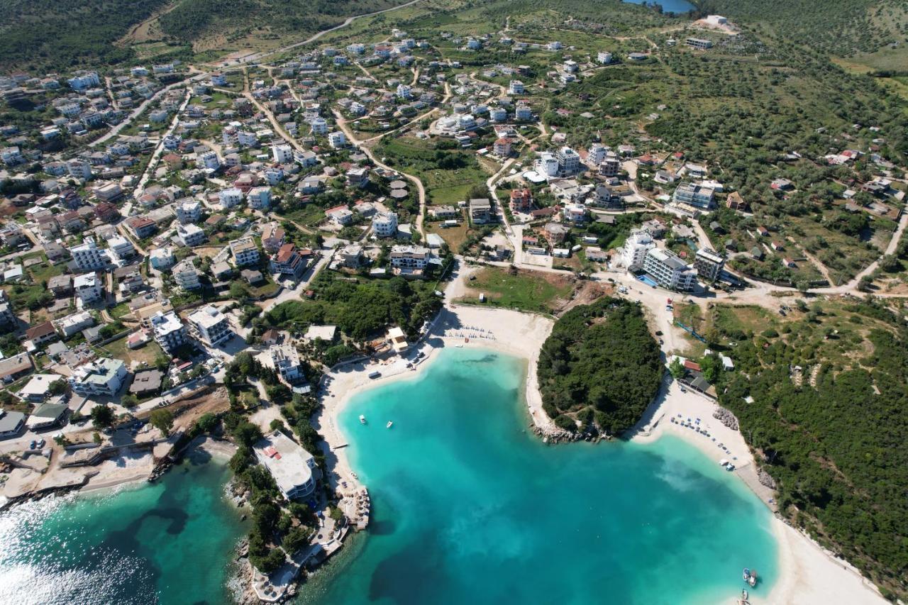 Hotel Two Mermaids Ksamil Bagian luar foto