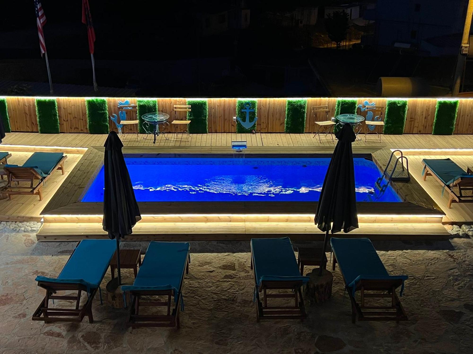 Hotel Two Mermaids Ksamil Bagian luar foto