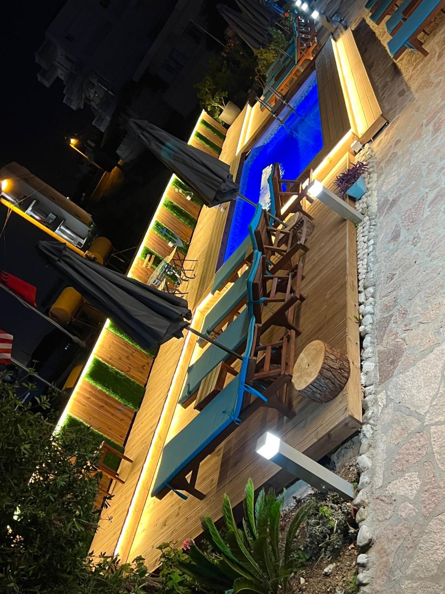 Hotel Two Mermaids Ksamil Bagian luar foto